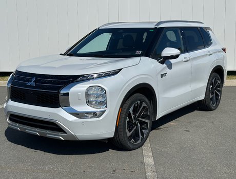 2024 Mitsubishi Outlander PHEV GT | Leather | Roof | Cam | Warranty to 2034