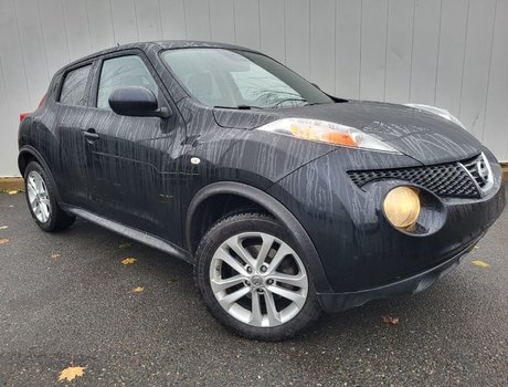 2014 Nissan Juke SV | Bluetooth | Keyless | Cruise | PwrWindows