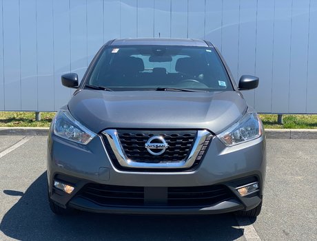 2020 Nissan Kicks S | Cam | USB | Bluetooth | Warranty to 2025