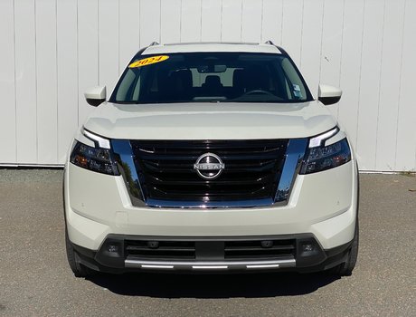 2024 Nissan Pathfinder SV | 3rd row | Cam | AdpCruise | Warranty to 2029