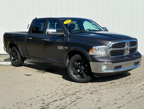 2018 Ram 1500 Laramie | Leather | SunRoof | HtdWheel | Cam | USB