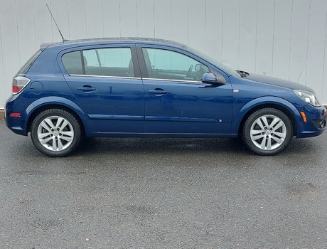 2008 Saturn Astra XR | AC | Cruise | USB | CD | PwrWndws