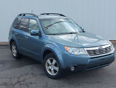 2009 Subaru Forester (Natl) X w/Premium Pkg | Roof | HtdSeats | CD | Aux | 12V