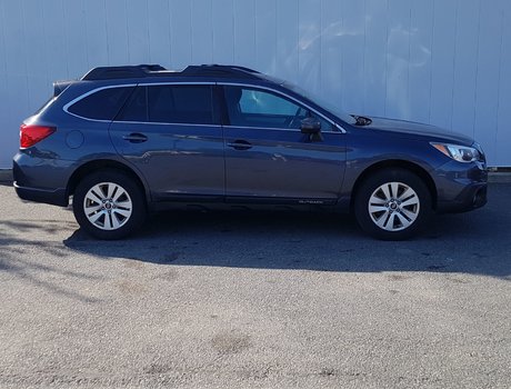 2017 Subaru Outback Touring | SunRoof | Cam | USB | HtdSeat | PwrHatch