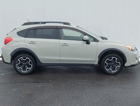 2013 Subaru XV Crosstrek Touring | Cam | USB | Heated Seats