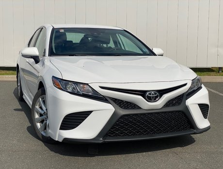 2019 Toyota Camry SE | Cam | USB | Cruise | Lane Assist