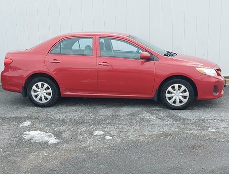 2012 Toyota Corolla LE | HtdSeats | AC | Cruise | Bluetooth | Aux