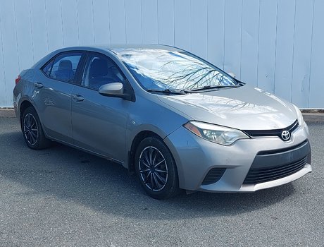 2014 Toyota Corolla LE | HtdSeats | AC | Cruise | Bluetooth | Aux