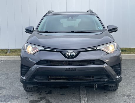 2018 Toyota RAV4 LE | Cam | USB | HtdSeats | Bluetooth | Keyless