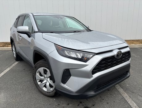 2024 Toyota RAV4 LE | Cam | USB | HtdSeats | Warranty to 2029