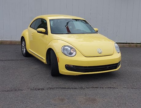 2014 Volkswagen Beetle Coupe Comfortline | HtdSeats | Cam | Bluetooth | Cruise