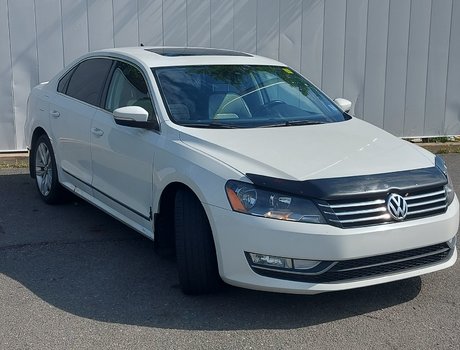 2015 Volkswagen Passat Comfortline | Leatherette | Sunroof