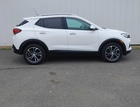 2023 Buick Encore GX Essence | Leather | Roof | Cam | Warranty to 2028