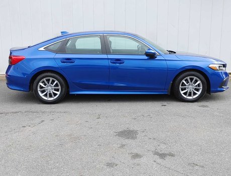 2022 Honda Civic Sedan EX | Roof | Cam | USB | Warranty to 2027