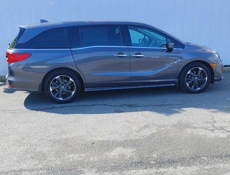 2024 Honda Odyssey Touring | Leather | Roof | Nav | Warranty to 2028