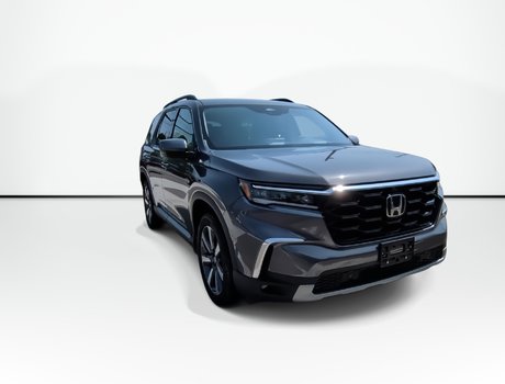 2025 Honda Pilot Touring | Leather | Sunroof | Cooled Seats