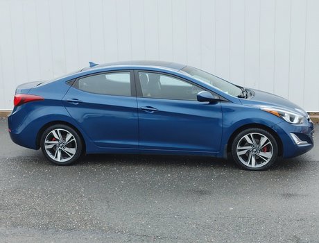 2015 Hyundai Elantra GLS | SunRoof | Cam | USB | HtdSeats | Bluetooth