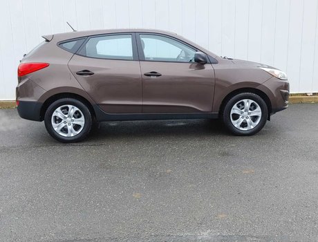 2014 Hyundai Tucson GL | 6-Spd | USB | HtdSeats | Bluetooth | Keyless