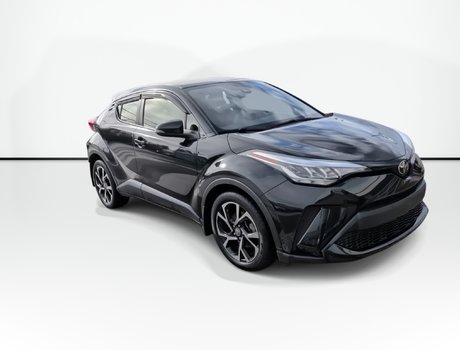 2020 Toyota C-HR XLE Premium | Heated Seats | Cam | USB