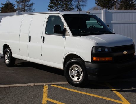 2019 Chevrolet Express Cargo Van Work Van | GAS | Extended | Cam | Bluetooth