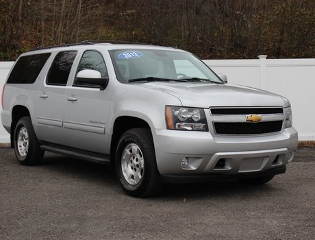 2013 Chevrolet Suburban LT | Leather | SunRoof | Cam | USB | Bluetooth