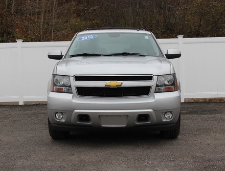 2013 Chevrolet Suburban LT | Leather | SunRoof | Cam | USB | Bluetooth