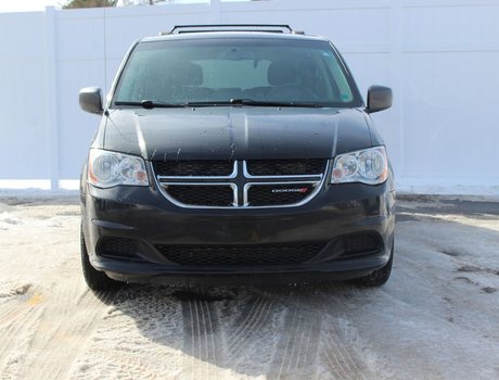 2017 Dodge Grand Caravan SXT | Cam | DVD | USB | 7-Pass | XM | Bluetooth