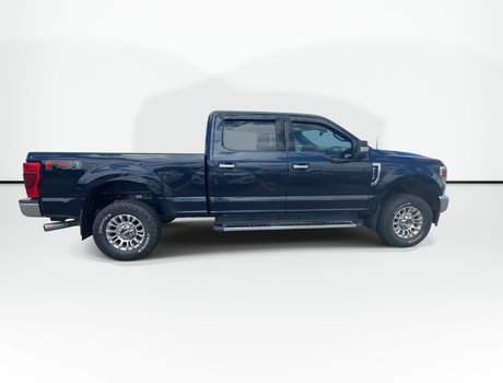 2022 Ford Super Duty F-250 SRW XLT | GAS  Roof | Cam | Bluetooth | Htd Sts | Aux