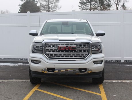 2017 GMC Sierra 1500 Denali | Leather | SunRoof | Nav | Cam | USB | XM