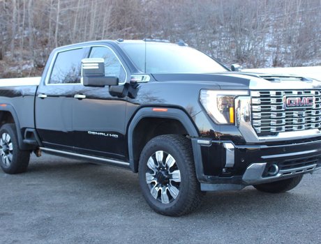 2024 GMC Sierra 3500HD Denali | DIESEL | Leather | Cam | Warranty to 2028