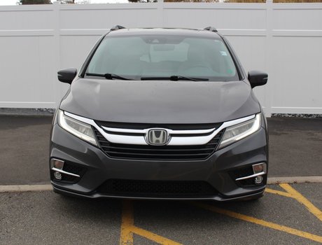 2019 Honda Odyssey Touring | Leather | Roof | Cam | HtdSeats | Aux