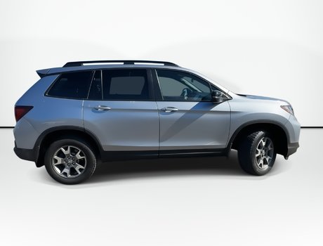 2023 Honda Passport TrailSport | Lthr | Roof | Nav |  Warranty to 2028