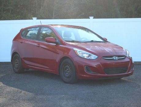 2015 Hyundai Accent GL | USB | HtdSeats | Bluetooth | Keyless | Cruise