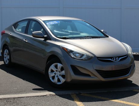 2015 Hyundai Elantra L | 6-Spd | Tilt | Aux | USB | TractionControl