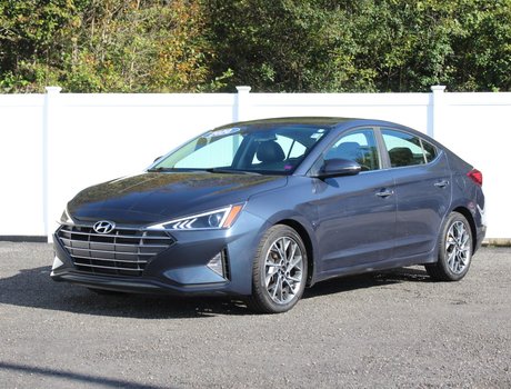 2020 Hyundai Elantra Luxury | Leather | SunRoof | Cam | USB | Bluetooth