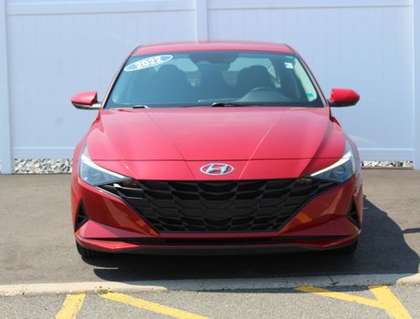 2022 Hyundai Elantra Preferred | HtdSeat | Cam | Aux | Warranty to 2027