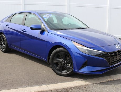 2023 Hyundai Elantra Preferred | HtdSeat | Cam | USB | Warranty to 2028