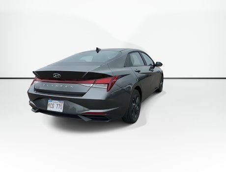 2023 Hyundai Elantra Preferred Tech | Roof | Cam | Warranty to 2028