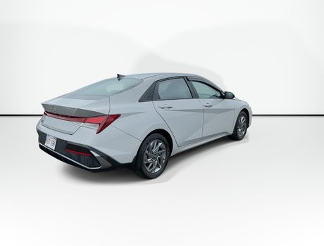 2024 Hyundai ELANTRA PREFERRED