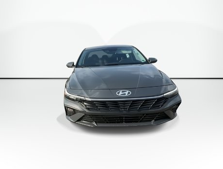 2025 Hyundai Elantra Preferred | Htd Whl | Cam | USB | Warranty to 2029