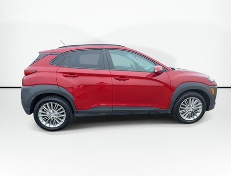 2021 Hyundai Kona Luxury | Lthr | Roof | Htd Whl | Alloy | Bluetooth