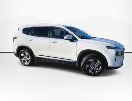 2023 Hyundai Santa Fe Preferred | Cam | HtdsSeat | Aux | Warranty 2028
