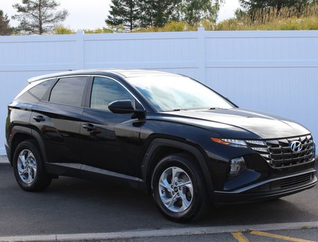 2022 Hyundai Tucson Essential | HtdSeats | Cam | Bluetooth | Aux | USB