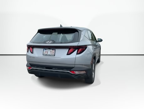 2022 Hyundai Tucson Essential | Cam | HtdSeat | Bluetooth | USB | Aux