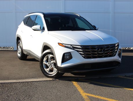 2024 Hyundai Tucson Trend | Roof | HtdSeats | Warranty to 2029