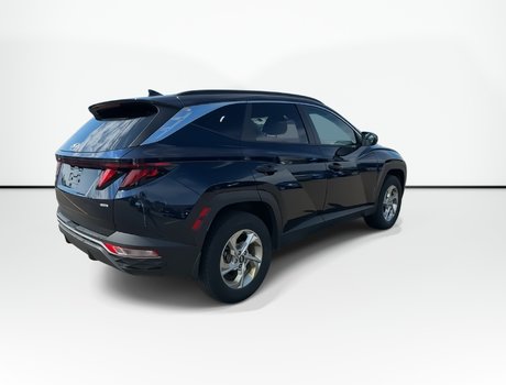 2024 Hyundai Tucson Preferred | Cam | HtdSeats | Warranty to 2028