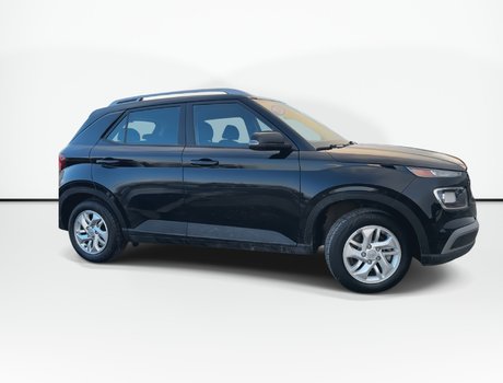 2024 Hyundai Venue Preferred | Cam | HtdSeats | Warranty to 2029