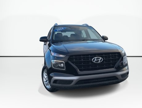 2024 Hyundai Venue Preferred | Cam | HtdSeats | Warranty to 2029