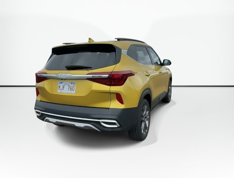 2022 Kia Seltos EX | Roof | Cam | Htd Steering | Warranty to 2027