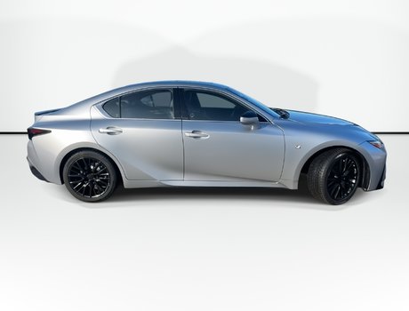 2022 Lexus IS IS 300 | Cam | Lthr HtdSeat | Warranty to 2028